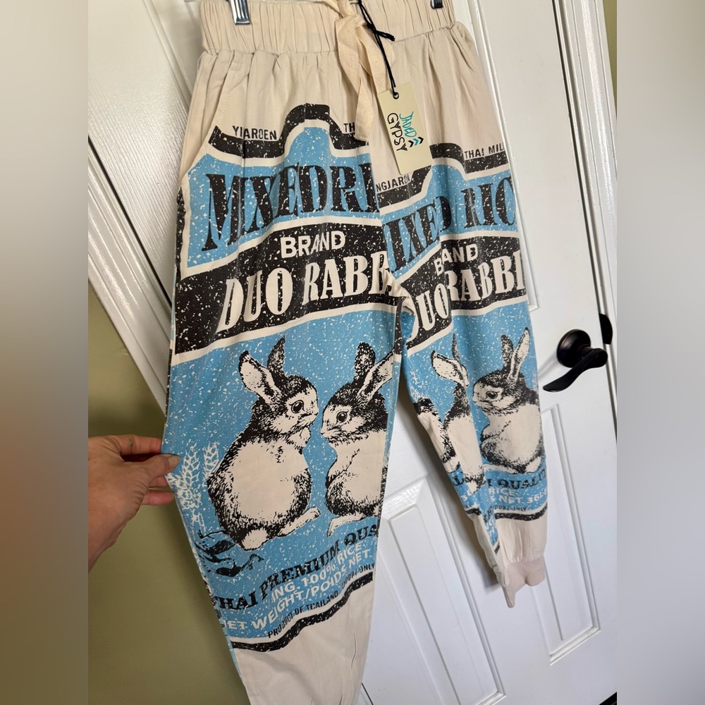 NWT Jaded Gypsy Seasons Best Joggers All Ears
